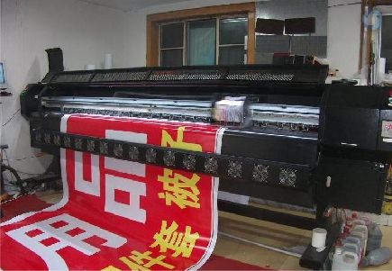 米脂喷绘广告分辨率是多少？