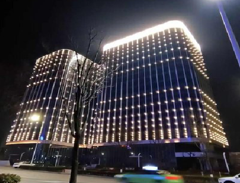 米脂亮化工程安装注意事项。